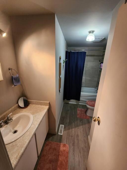 Entire 3 Bedroom House In Elliot Lake Exterior photo