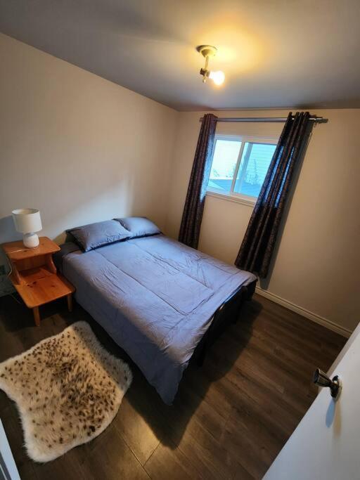 Entire 3 Bedroom House In Elliot Lake Exterior photo